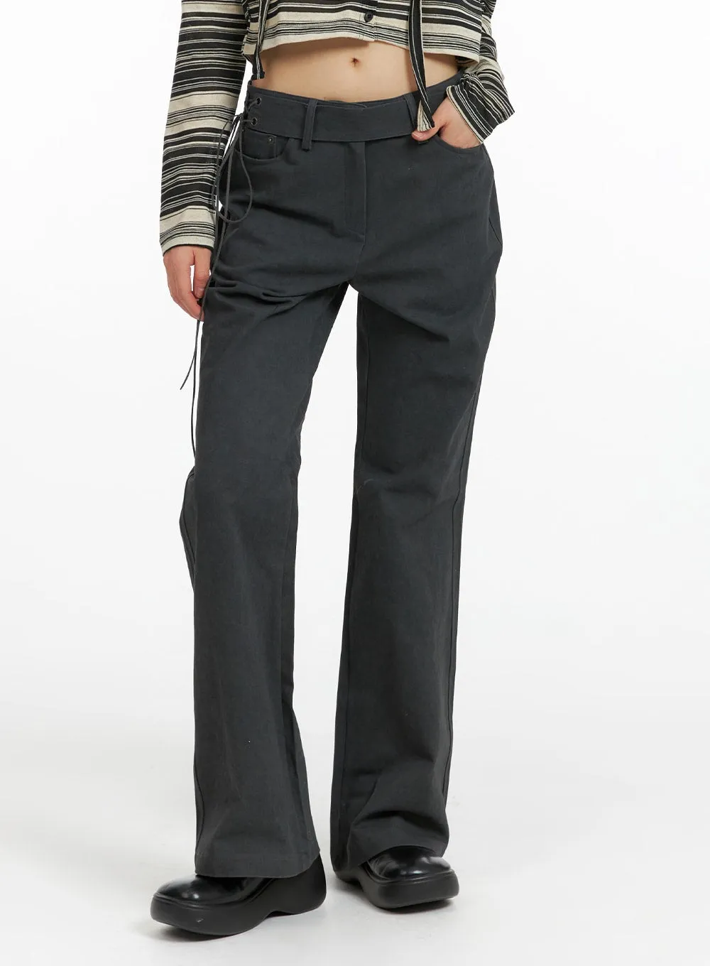 Belted Slim Bootcut Pants CF423