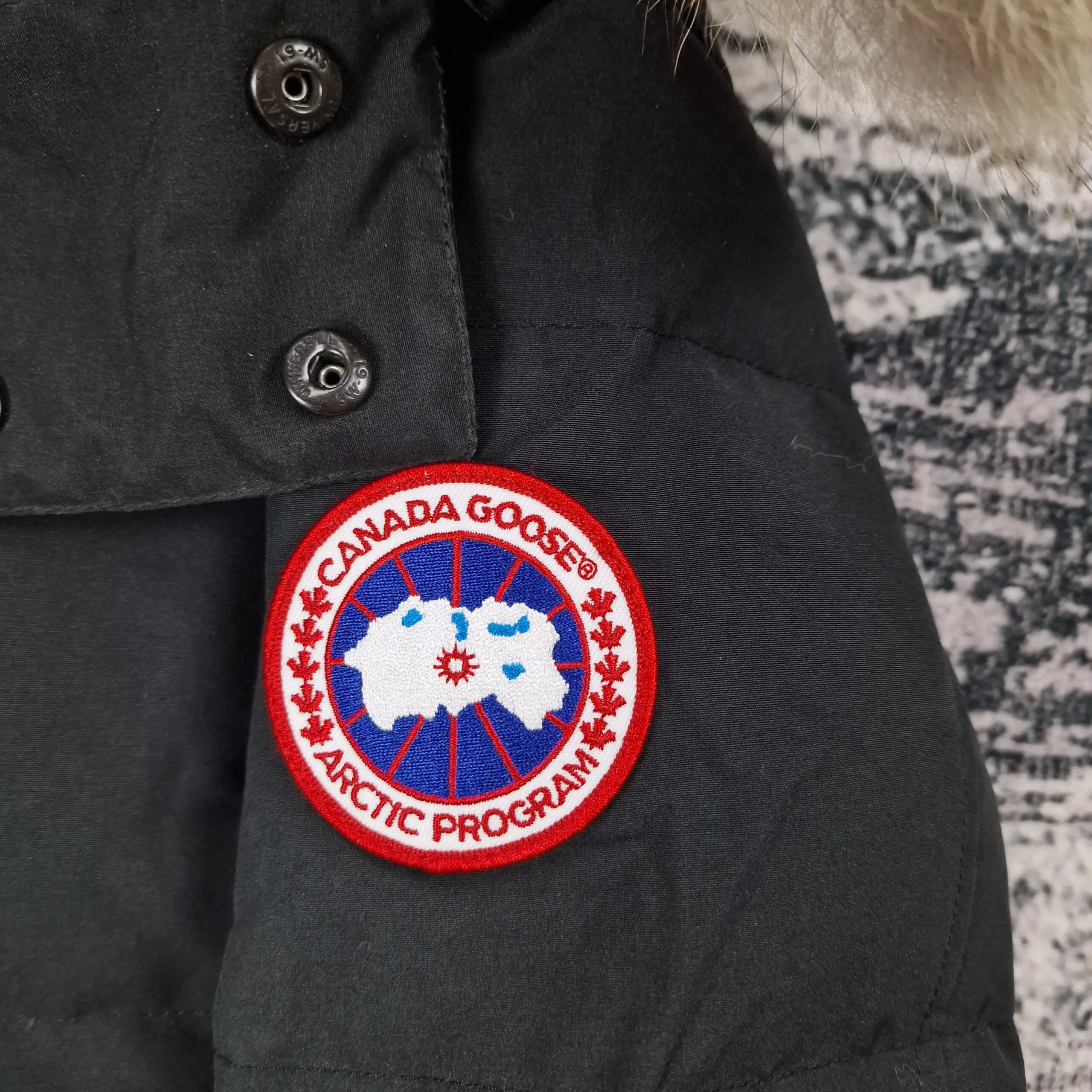 Canada Goose Wyndham Parka Heritage - Authentic Luxury Designer