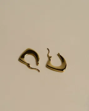 Irregular Pointed Hoops