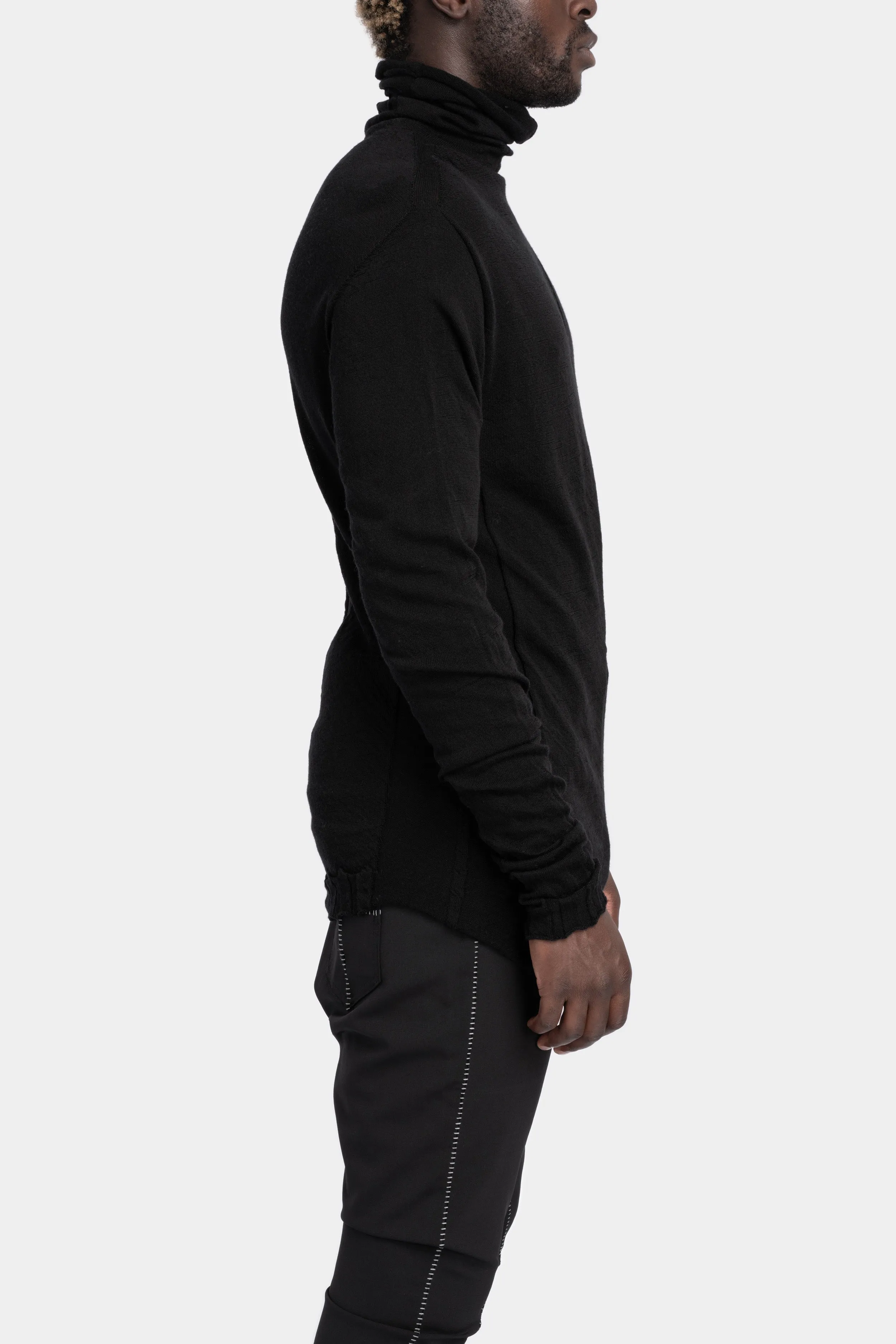 Lightweight slub wool turtleneck sweater