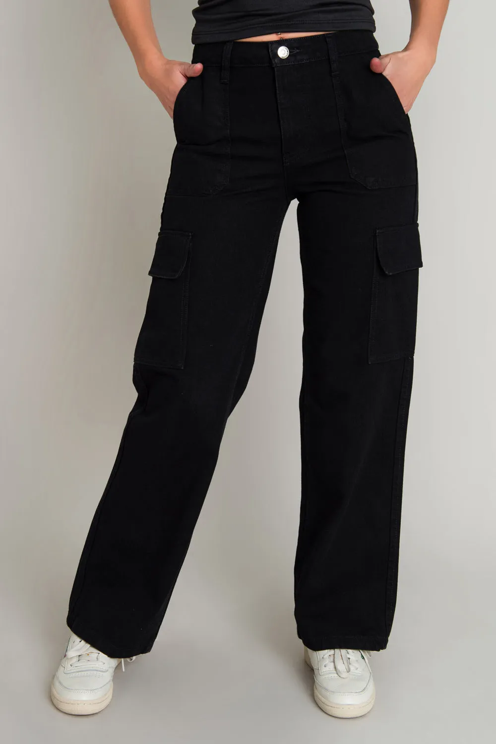 Pantalón cargo de denim fit recto tiro alto