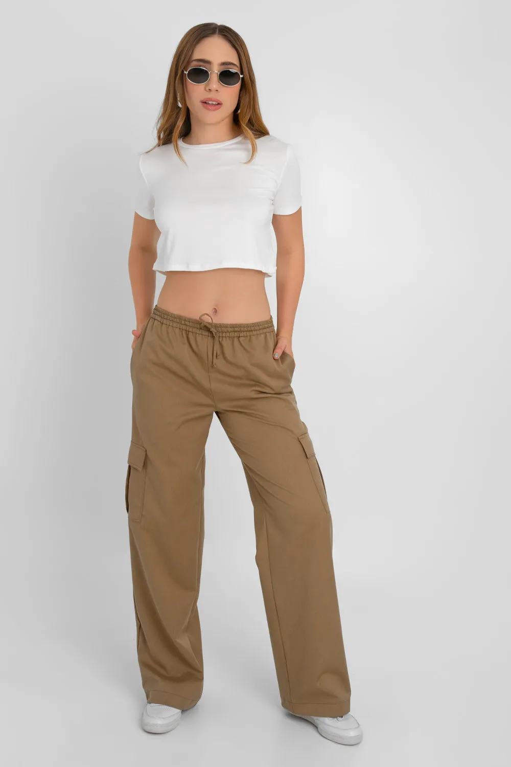 Pantalón cargo de fit recto con jareta