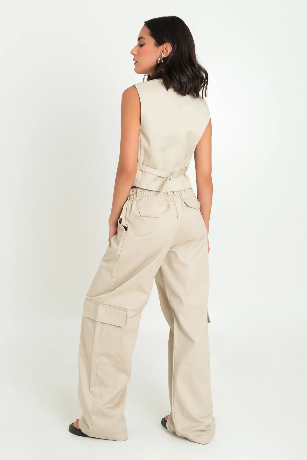 Pantalón cargo fit wide leg cintura alta