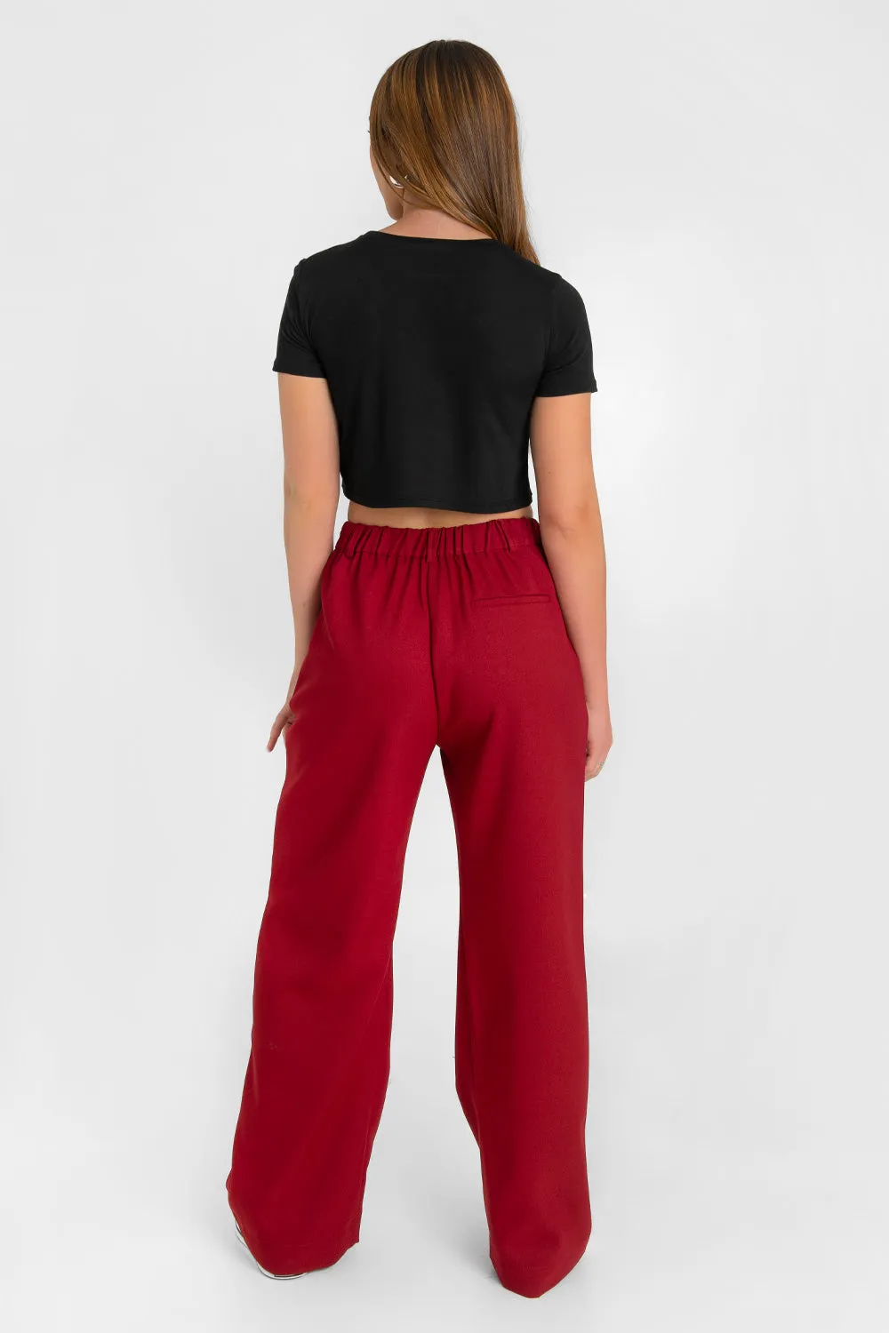 Pantalón fit wide leg con pinzas cintura alta