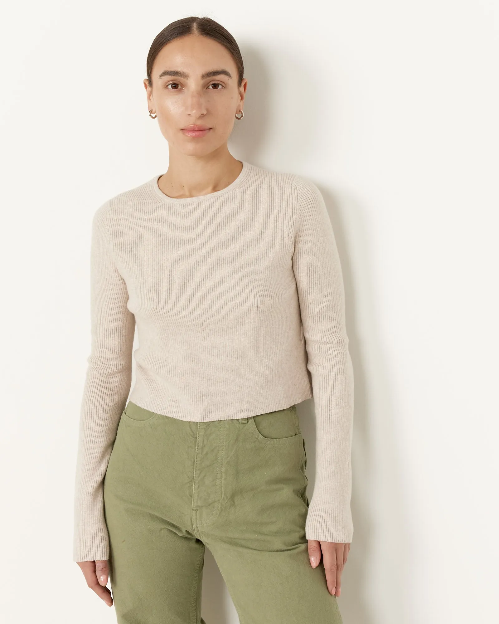 Rib Crop Crewneck in Chalk Melange