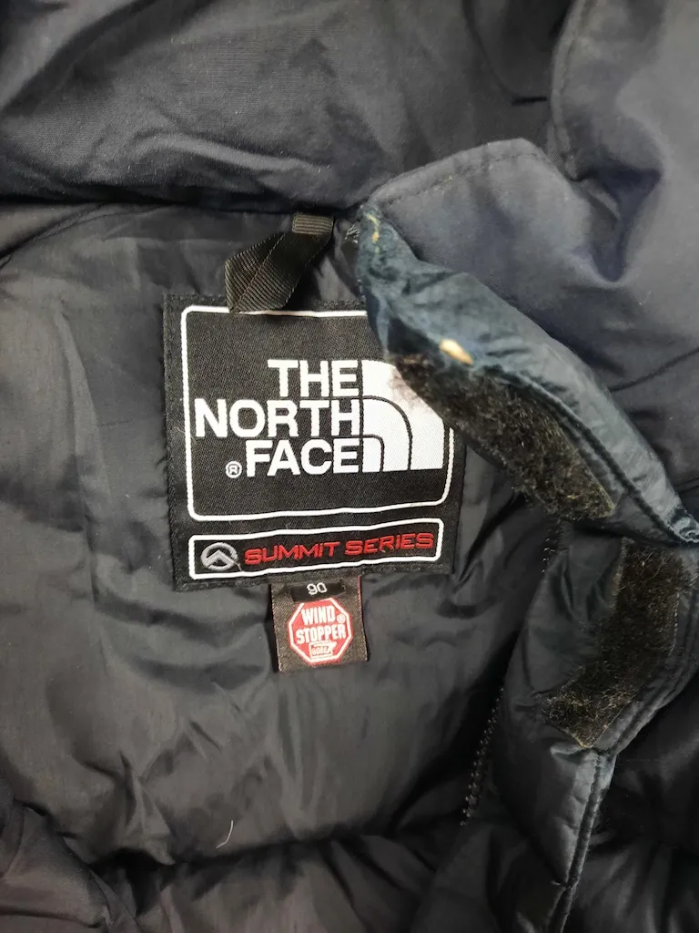 The North Face 700 Windstopper Parka - Authentic Luxury Designer