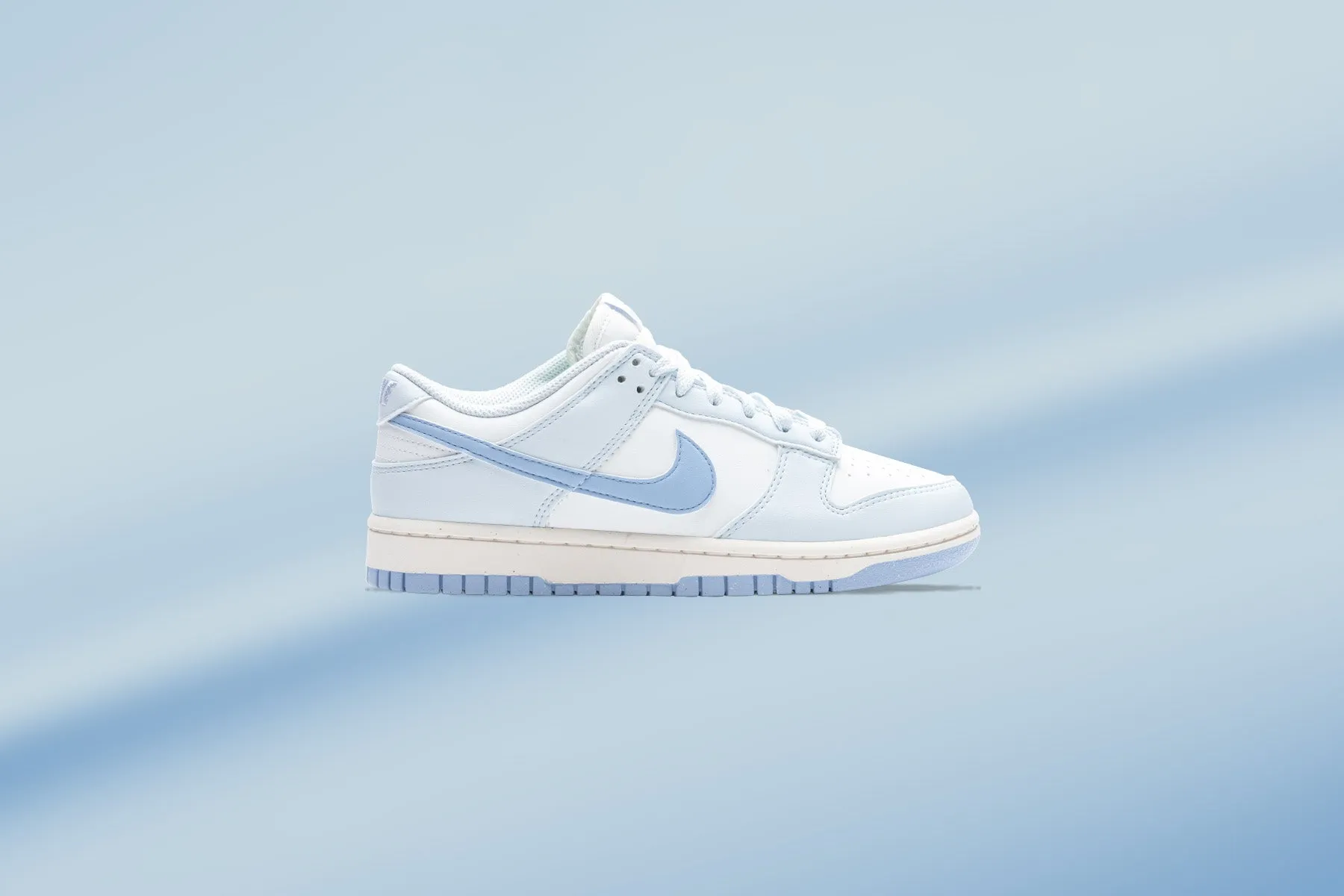 Women's Dunk Low Next Nature - Blue Tint/Cobalt Bliss/Summit White